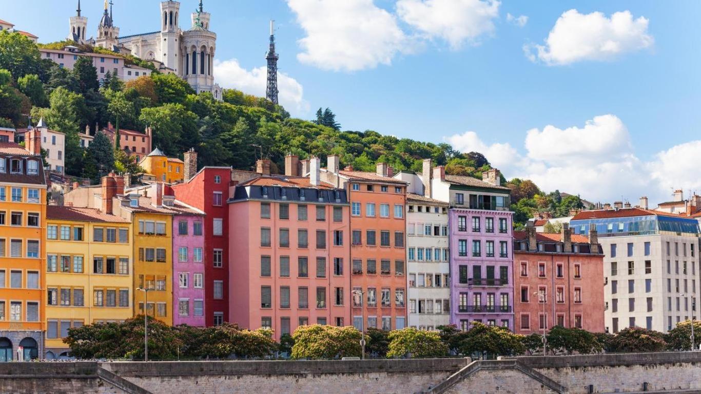 Charmante Maison Avec Jardin Sans Vis-A-Vis Saint-Fons Exteriör bild