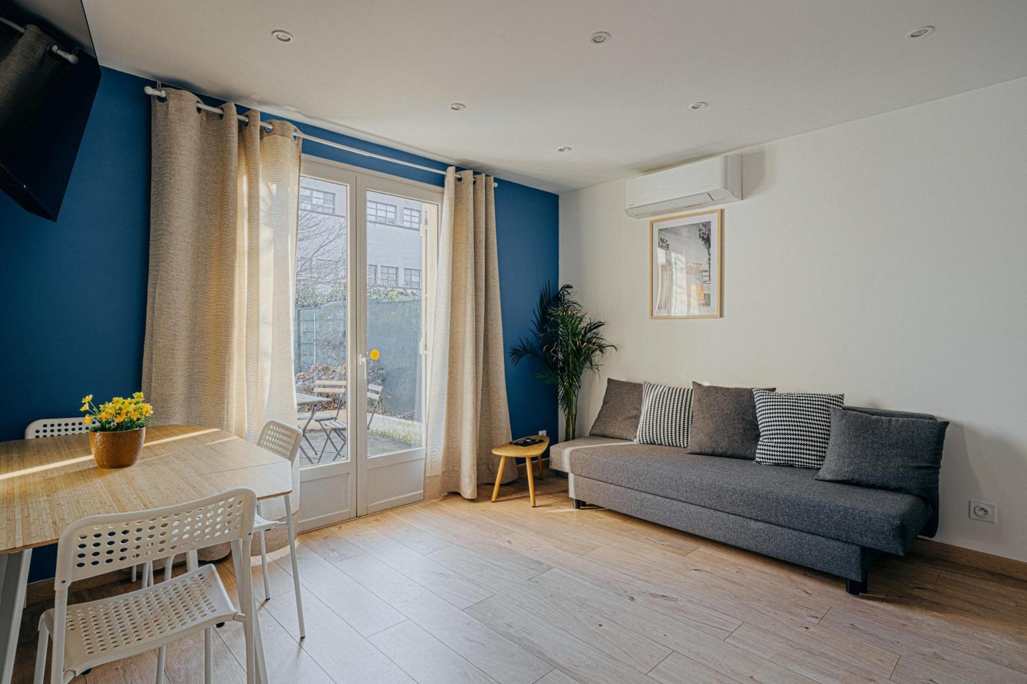 Charmante Maison Avec Jardin Sans Vis-A-Vis Saint-Fons Exteriör bild